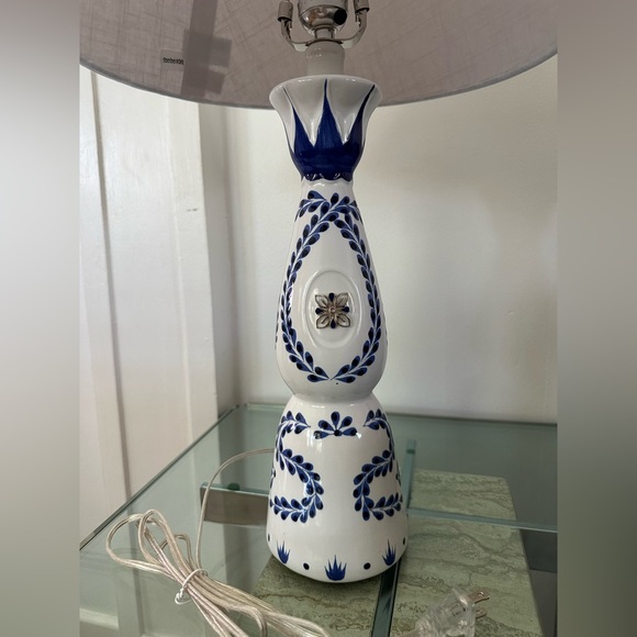 Clase Azul Lamp - Picture 7 of 9
